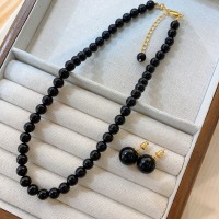 时尚百搭fever施家超亮珍珠项链法式ins复古迷你颈链女夏轻奢小众