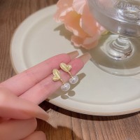 925银针小清新树叶花朵耳环女ins潮简约百搭气质珍珠耳钉网红耳饰