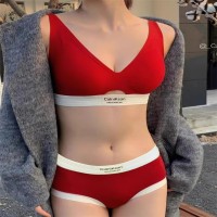 无痕全方位固定杯奶皮软提拉内衣女小胸聚拢显大收副乳无痕文胸女