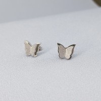 钛钢蝴蝶项链短款女锁颈骨链不掉色冷淡风ins潮气质网红简约饰品
