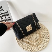方扣绣花包womenbags2024女包时尚单肩包