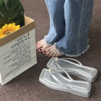 珍珠人字拖鞋女2024夏季新款踏屎感凉拖鞋网红街拍外穿百搭夹脚拖