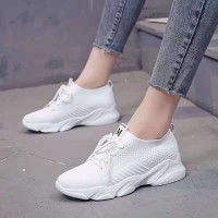 新款飞织女鞋夏秋季透气网面运动鞋女学生韩版运动轻便百搭休闲鞋