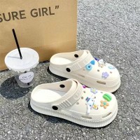 原宿风时尚增高厚底洞洞鞋女夏季软底踩屎感时尚外穿沙滩凉拖鞋