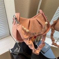 艾米兔女包2024新款流行韩版小众百搭褶皱设计洋气珍珠链条单肩包