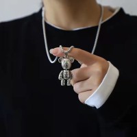 可活动暴力小熊钛钢项链嘻哈男潮朋克情侣毛衣链女小众卫衣挂件潮